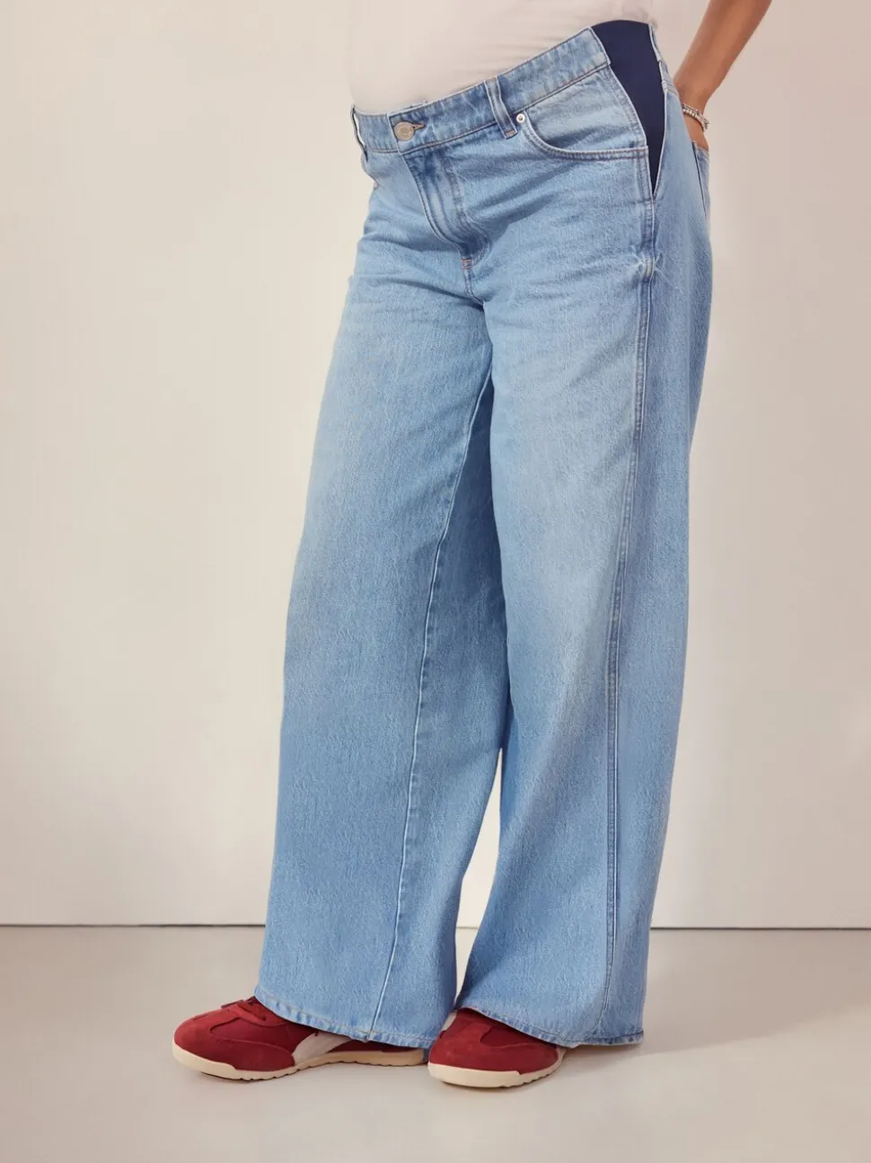 Lichtblauw - Zwangerschapsjeans met wijde pijpen van 100% katoen