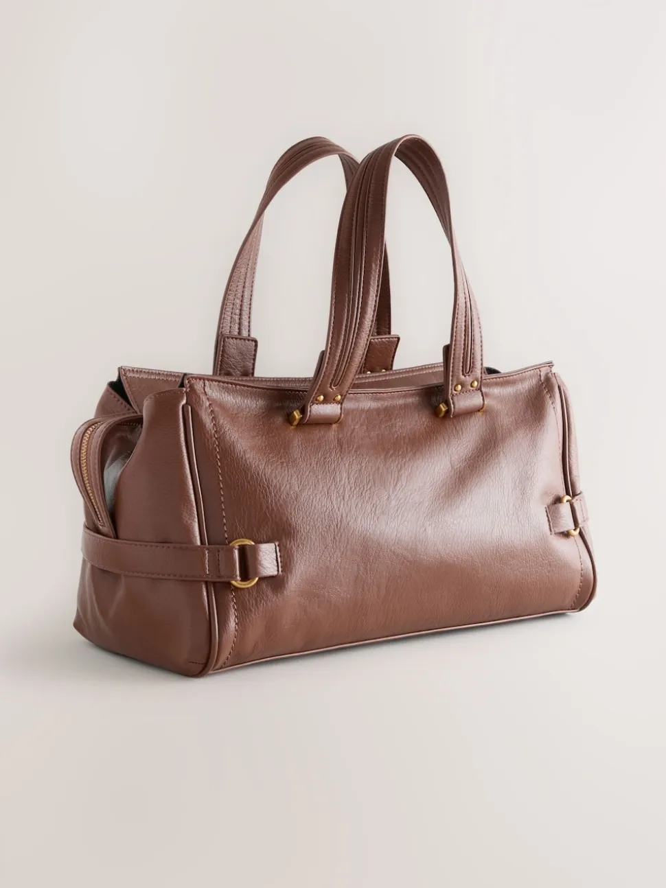 Lichtbruin - Charm Buckle Hand Held Bag