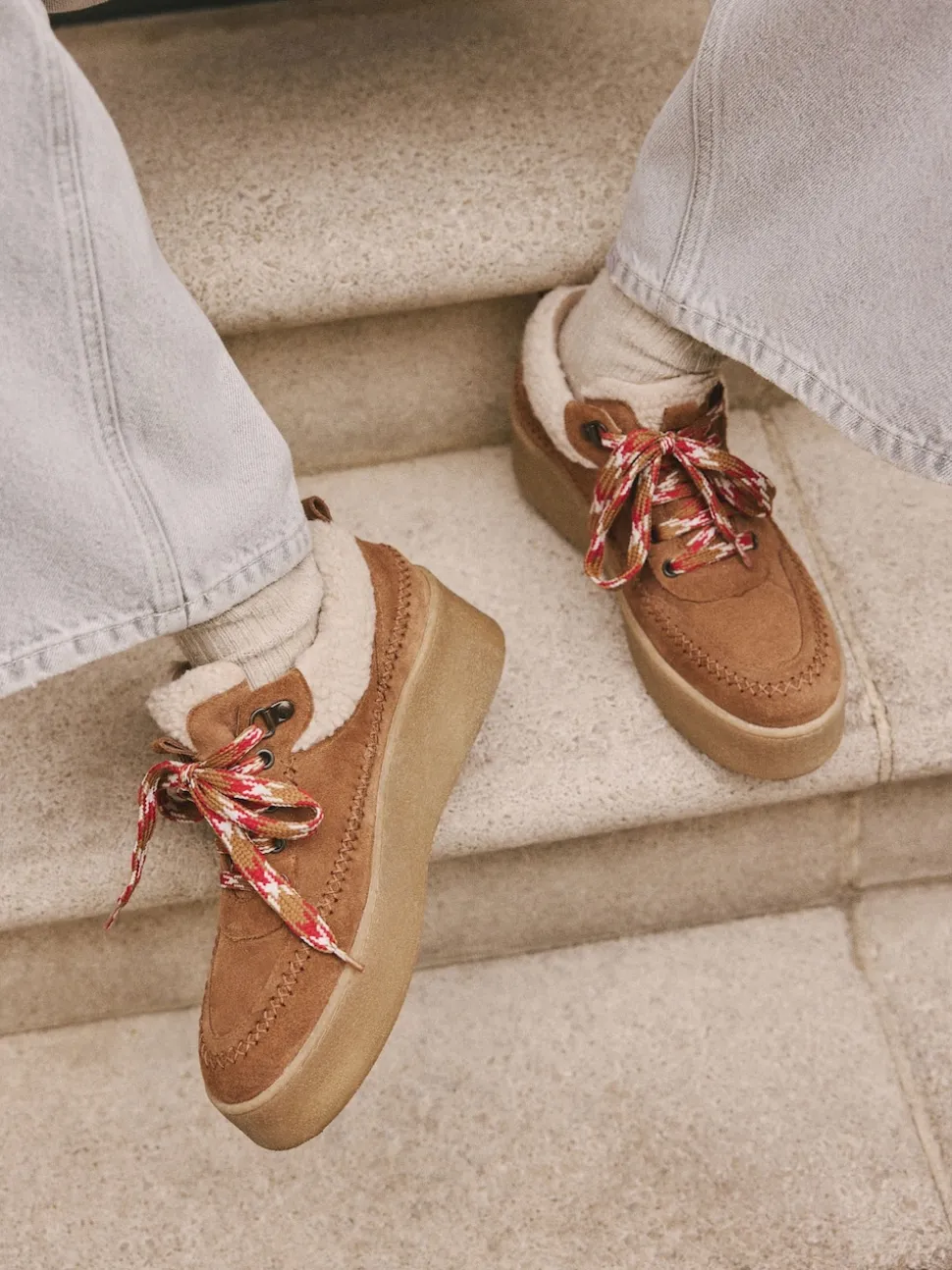 Lichtbruin - Signature Premium Leather Hiker Wedge Trainers