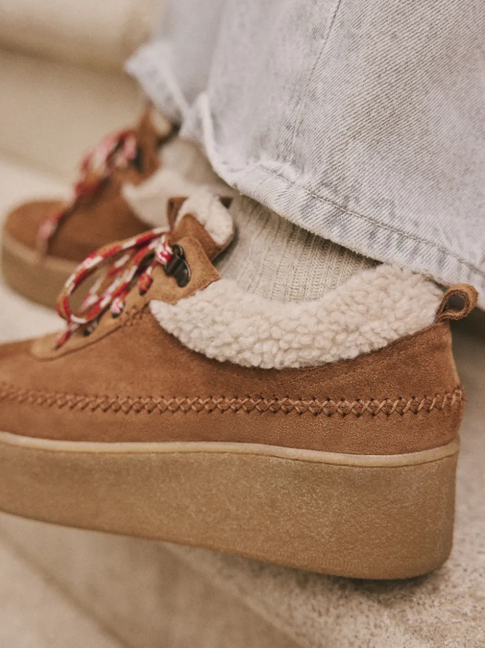 Lichtbruin - Signature Premium Leather Hiker Wedge Trainers