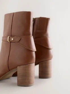 Lichtbruin leer - Forever Comfort® Hardware Trim Ankle Boots