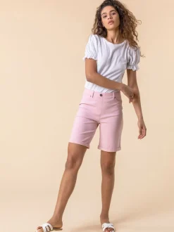 Lichtroze - Roman stretch short met omgeslagen zoom