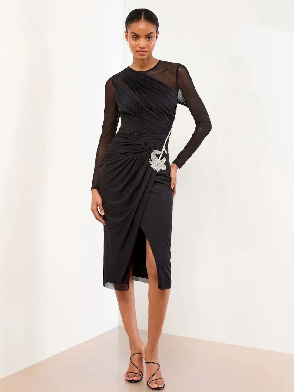Lipsy bodycon midi-jurk van mesh met lange mouwen en versierde rand