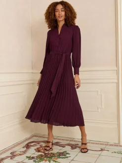Love & Roses Pleated Detail Midi Dress