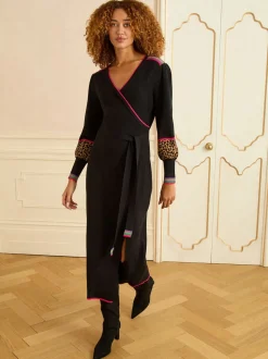 Love & Roses V-Neck Knitted Midi Dress