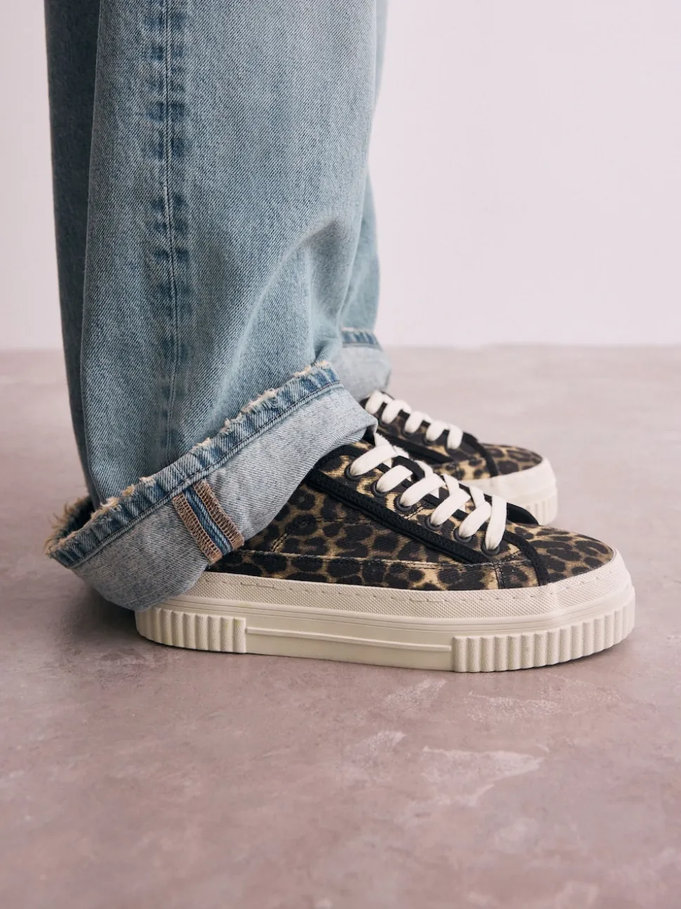 Luipaard - Canvas Chunky Baseballsneakers met Vetersluiting
