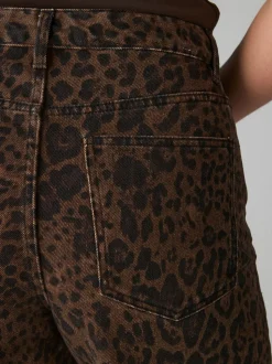 Luipaardprint - Jeans met zandloperpasvorm en wijde pijpen