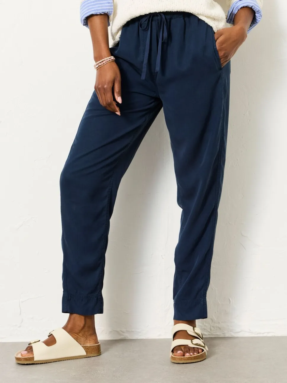 Marineblauw - FatFace Tapered Trouser