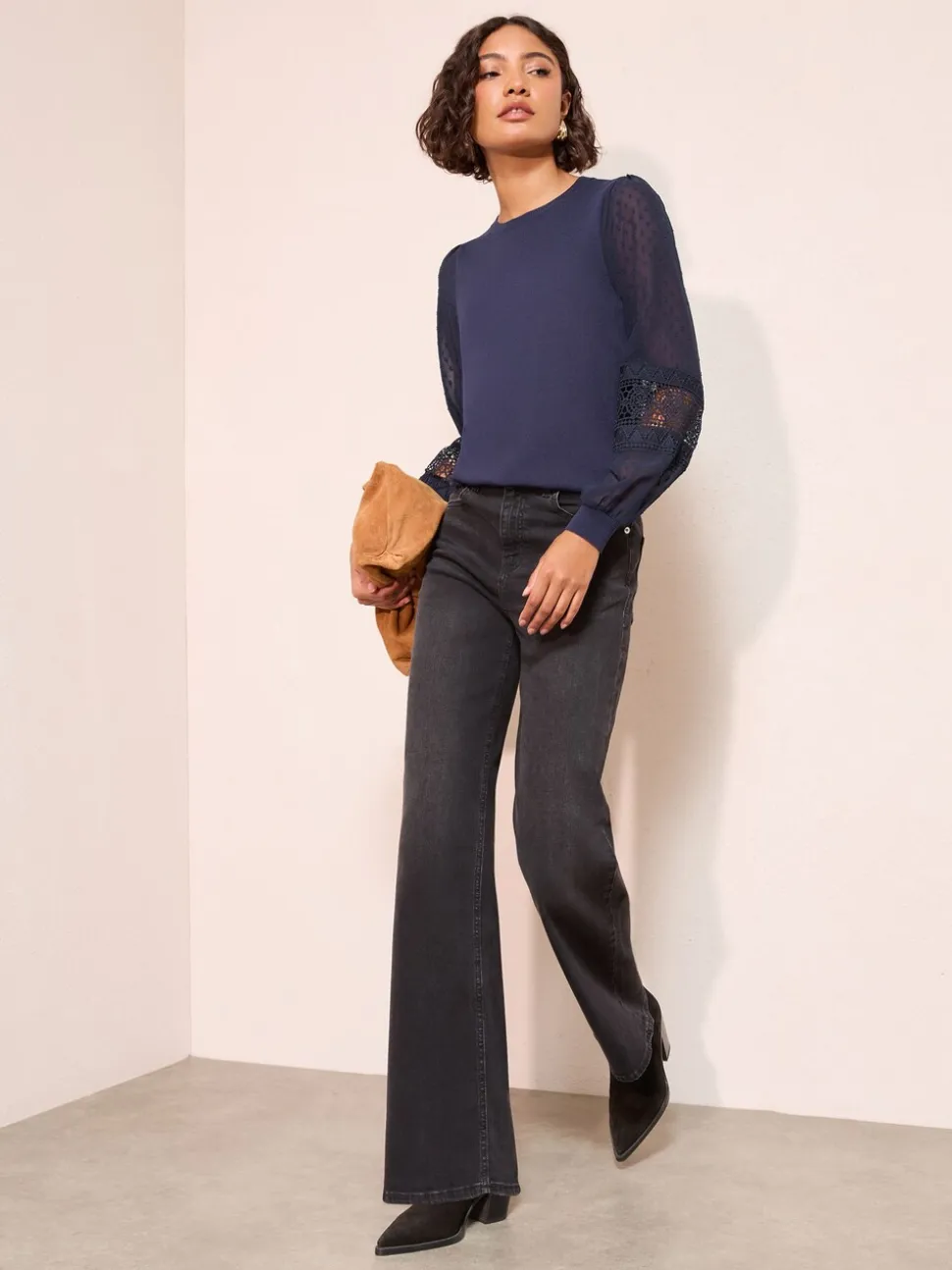 Marineblauw - Friends Like These Woven Sleeve Knitted Top