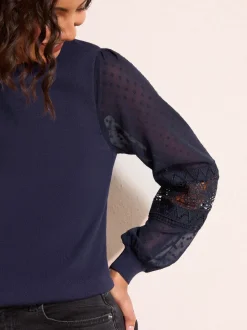 Marineblauw - Friends Like These Woven Sleeve Knitted Top