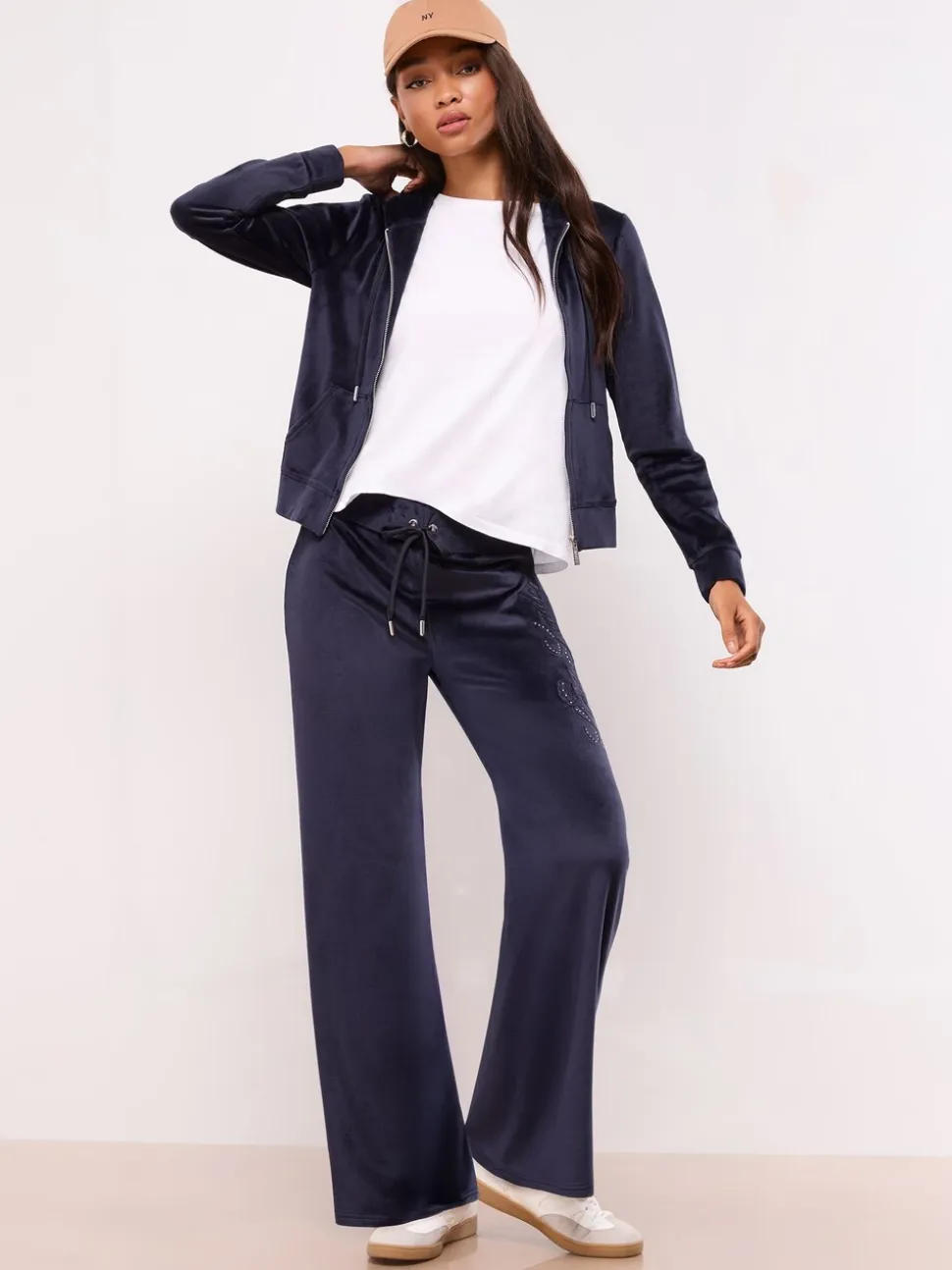 Marineblauw - Lipsy - Geborduurde velours hoodie met rits