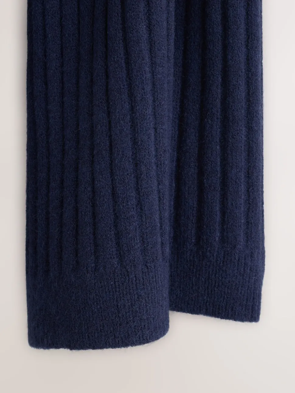 Marineblauw - Ribbed Knit Scarf