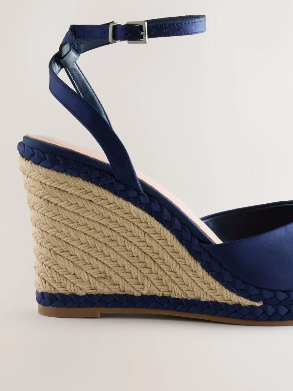 Marineblauw - Satin Plaited Wedge Heels