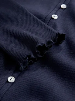 Marineblauw - self. Geribbelde pyjama met knopen