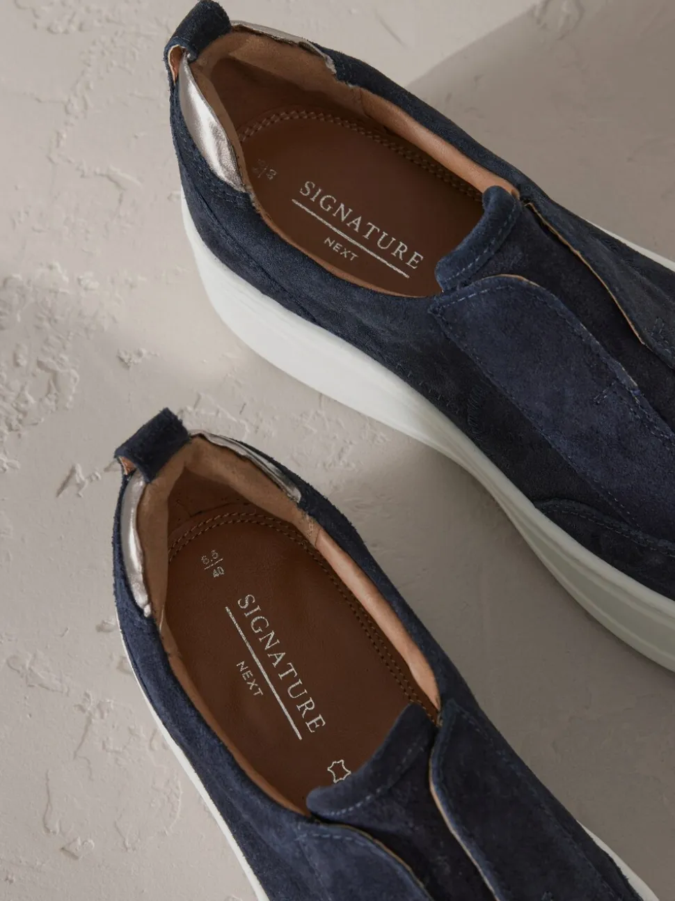 Marineblauw - Signature leren instapsneakers met dikke zool en plateauzool