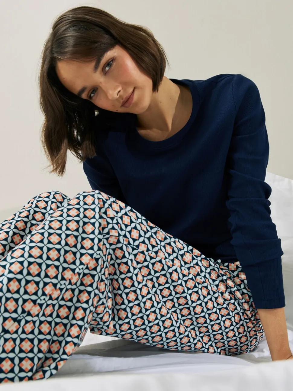 Marineblauw geo - Geribbelde pyjama met lange mouwen