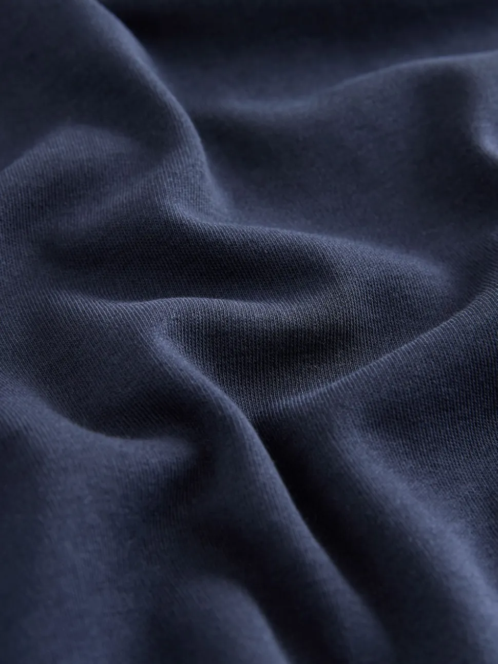 Marineblauw gestreept - self. Pyjama met korte mouwen