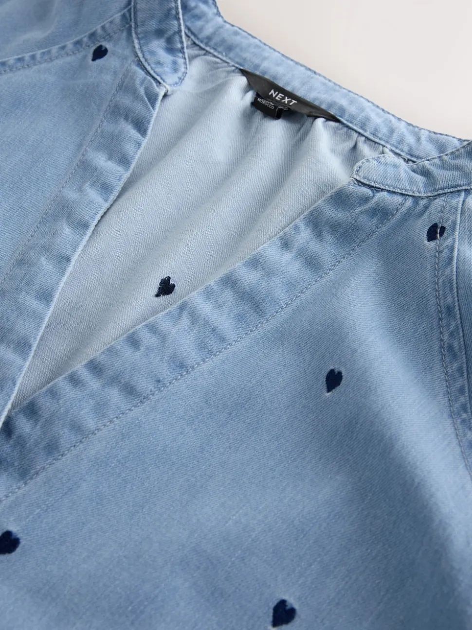 Marineblauw hart - Heart Embroidered V-Neck Puff Sleeve Denim Blouse