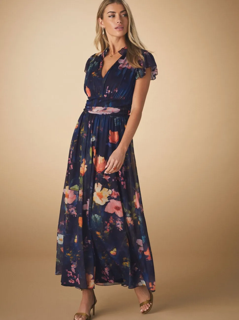Marineblauw met bloemenprint - Halflange geplooide mesh gelegenheidsmaxi-jurk met print en V-hals