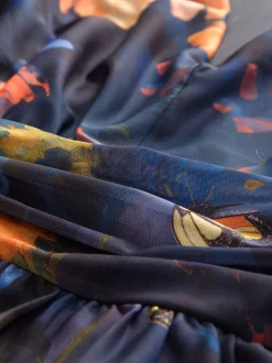 Marineblauw met bloemenprint - Halflange geplooide mesh gelegenheidsmaxi-jurk met print en V-hals