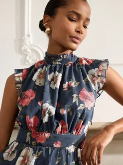 Marineblauw met bloemenprint - Gedrukte Maxi-jurk met hoge hals en tierlantijntjes