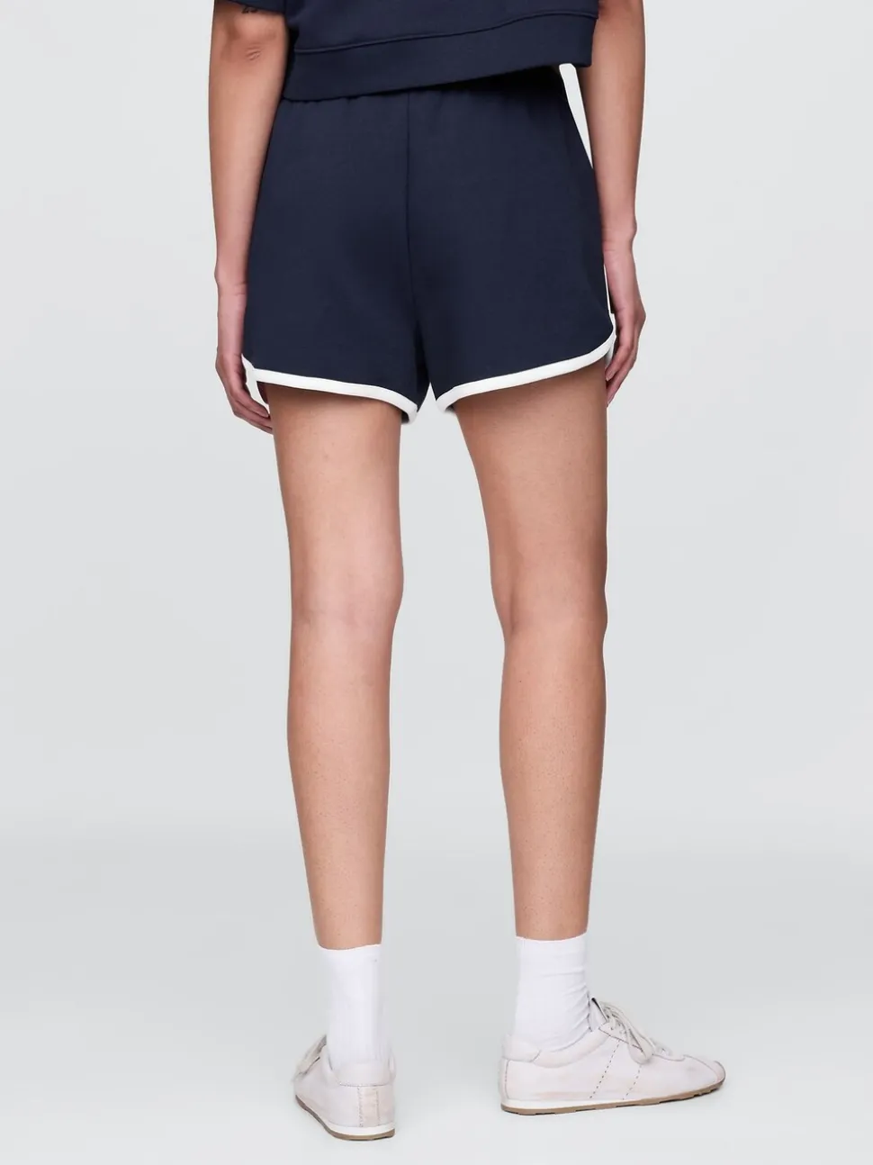 Marineblauw/blauw - Gap VintageSoft - dolfijn-sweatshort met logo