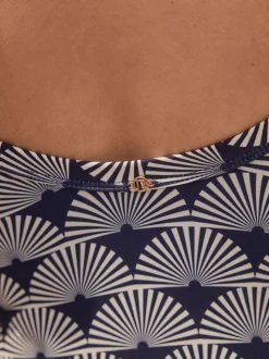 Marineblauw/wit met waaierprint - Vormgevend badpak met buikcorrectie