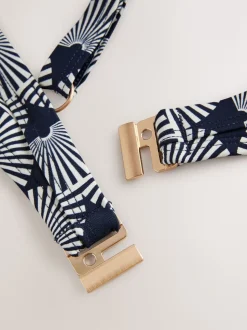 Marineblauw/wit met waaierprint - Buikcorrigerende bikinitop met vulling en beugel