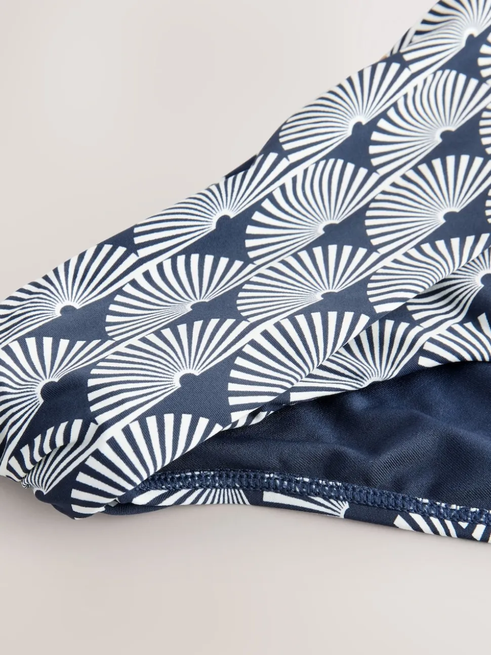 Marineblauw/witte waaier - Bikinibroekjes