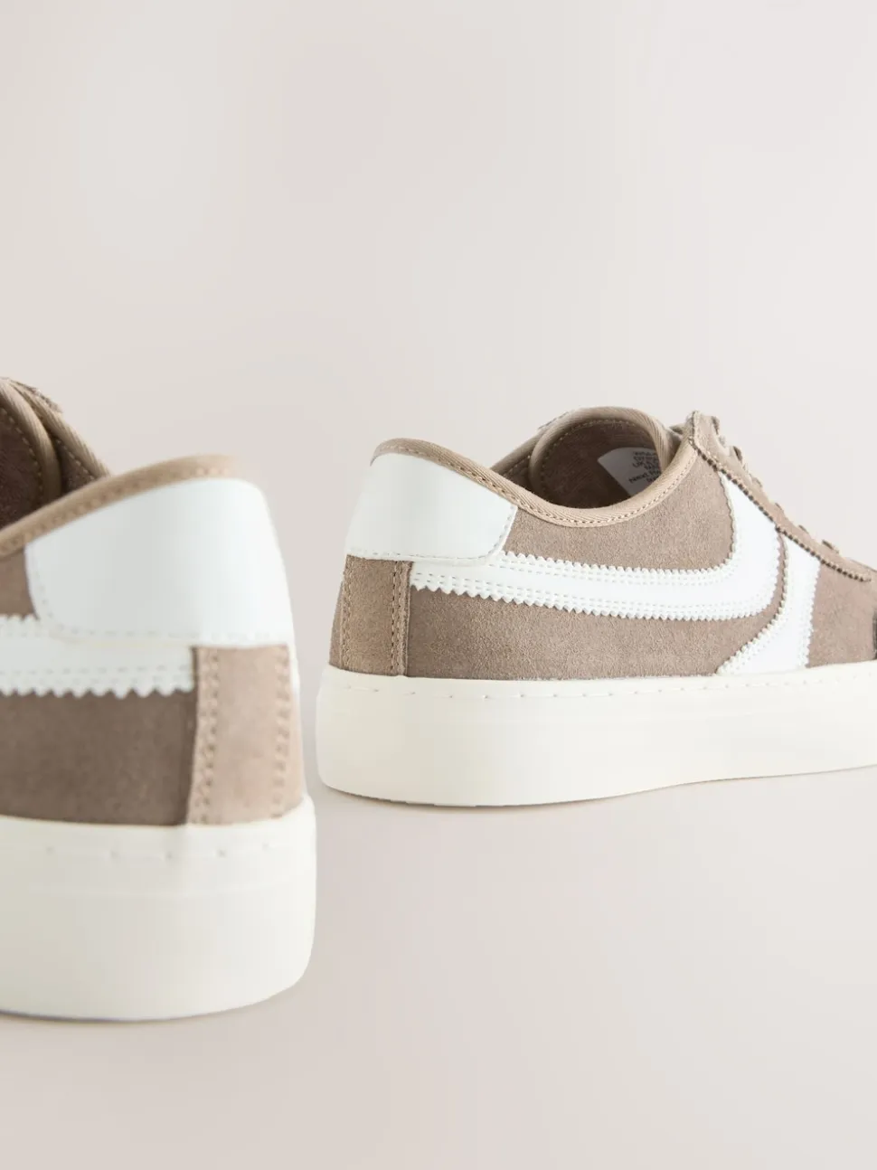 Mokkabruin - Forever Comfort® Suede Side Stripe Skater Lace Up Trainers