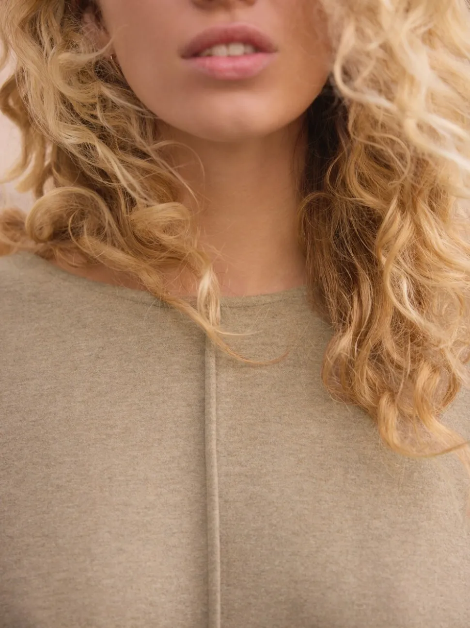 Mokkabruin - Soft Brushed Finish Slouch Neck Longsleeve Sweatshirt