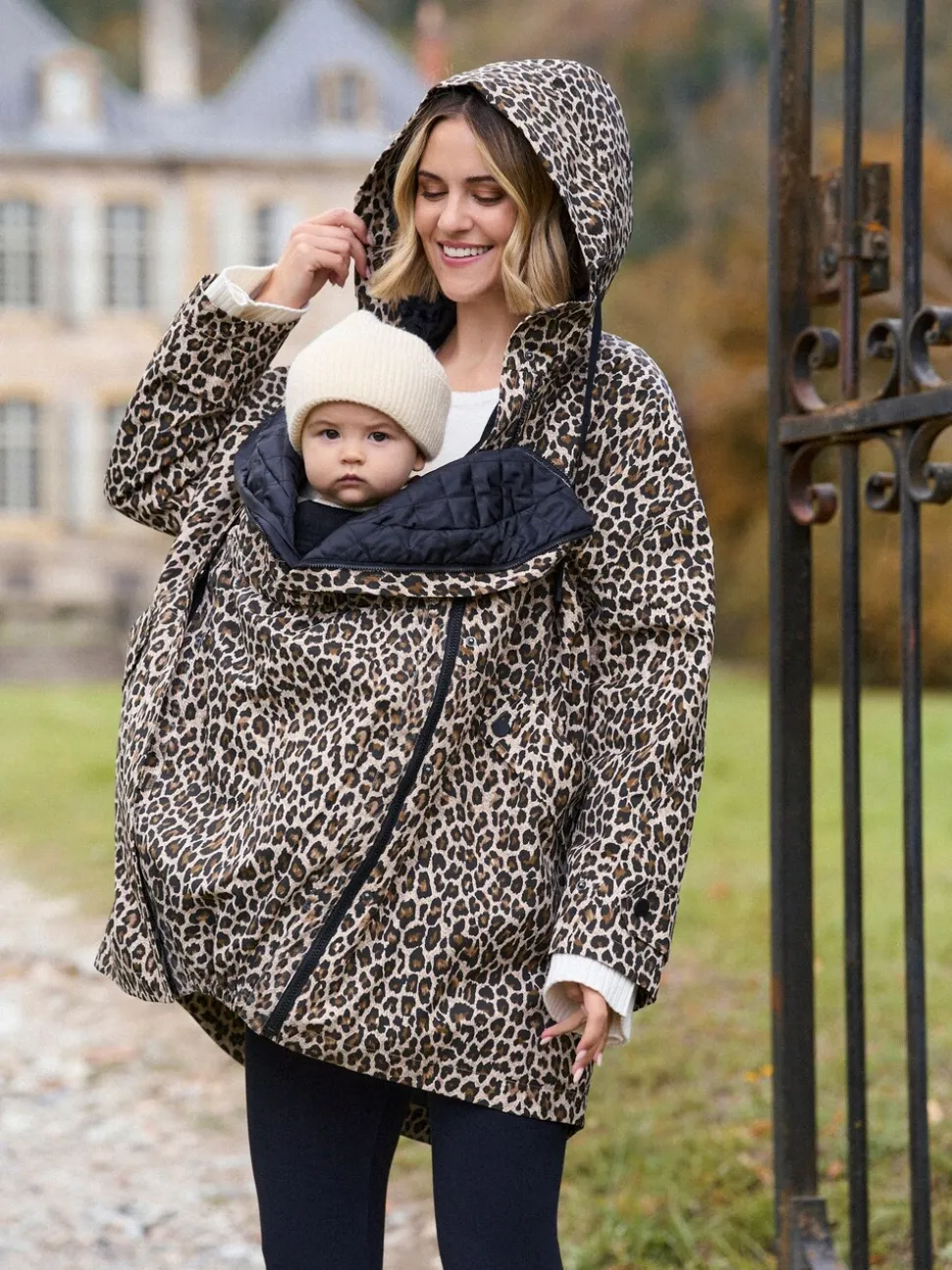 Naturel met luipaardprint - Seraphine 3-In-1 Maternity & Babywearing Raincoat