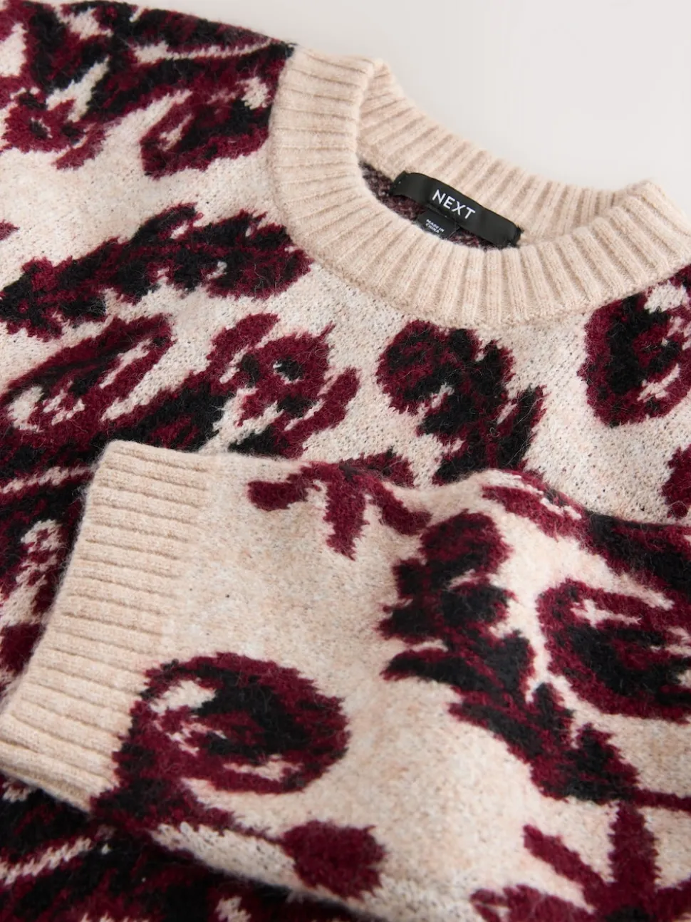 Naturel/Bordeauxrood - Statement trui met Paisley en ronde hals