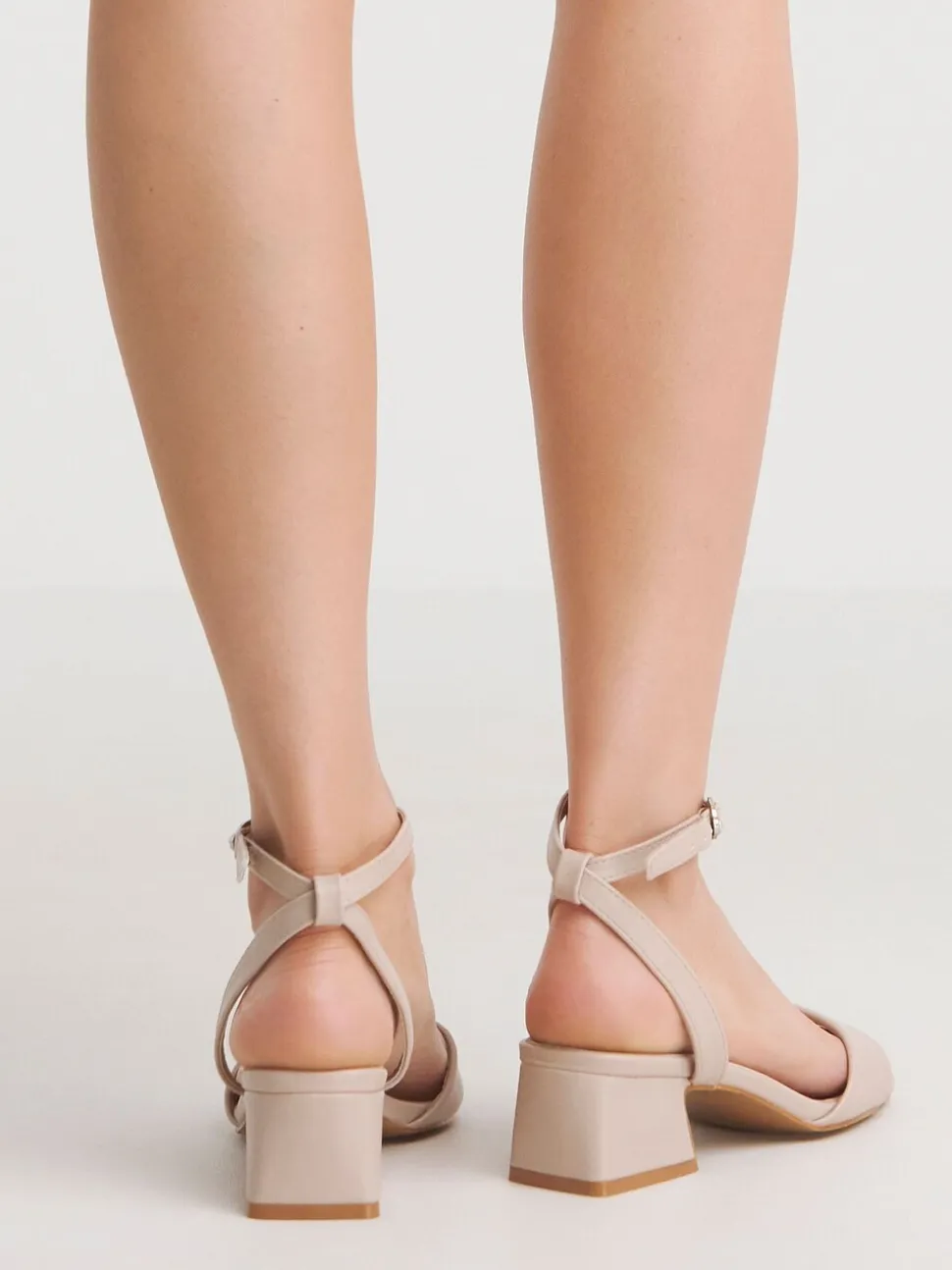 Natuurlijk - Simply Be Barely There on Low Block Heels in Extra Wide Fit