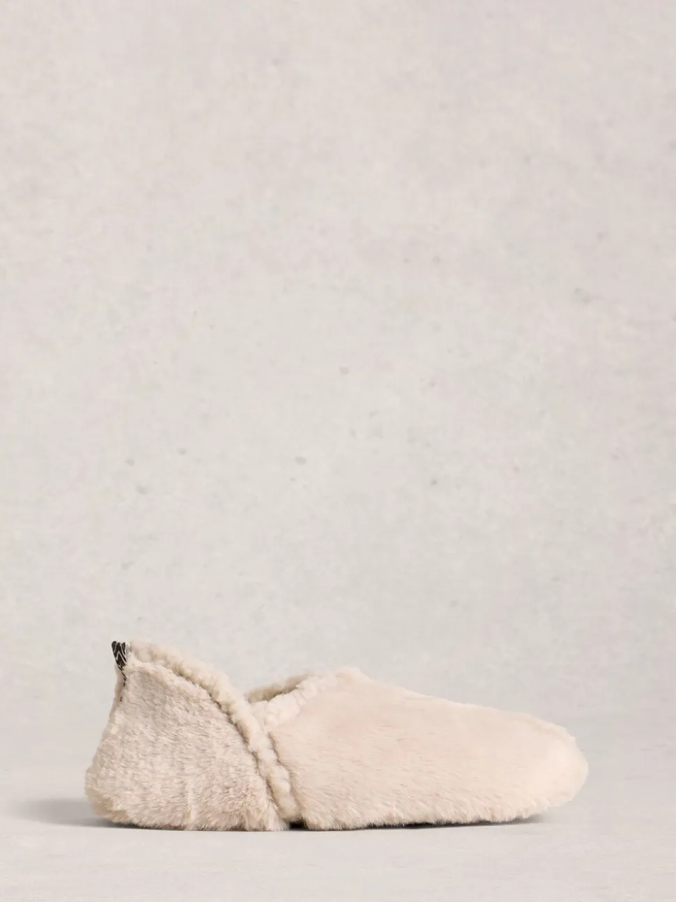 Natuurlijk - White Stuff Reya pantoffels met gesloten hiel
