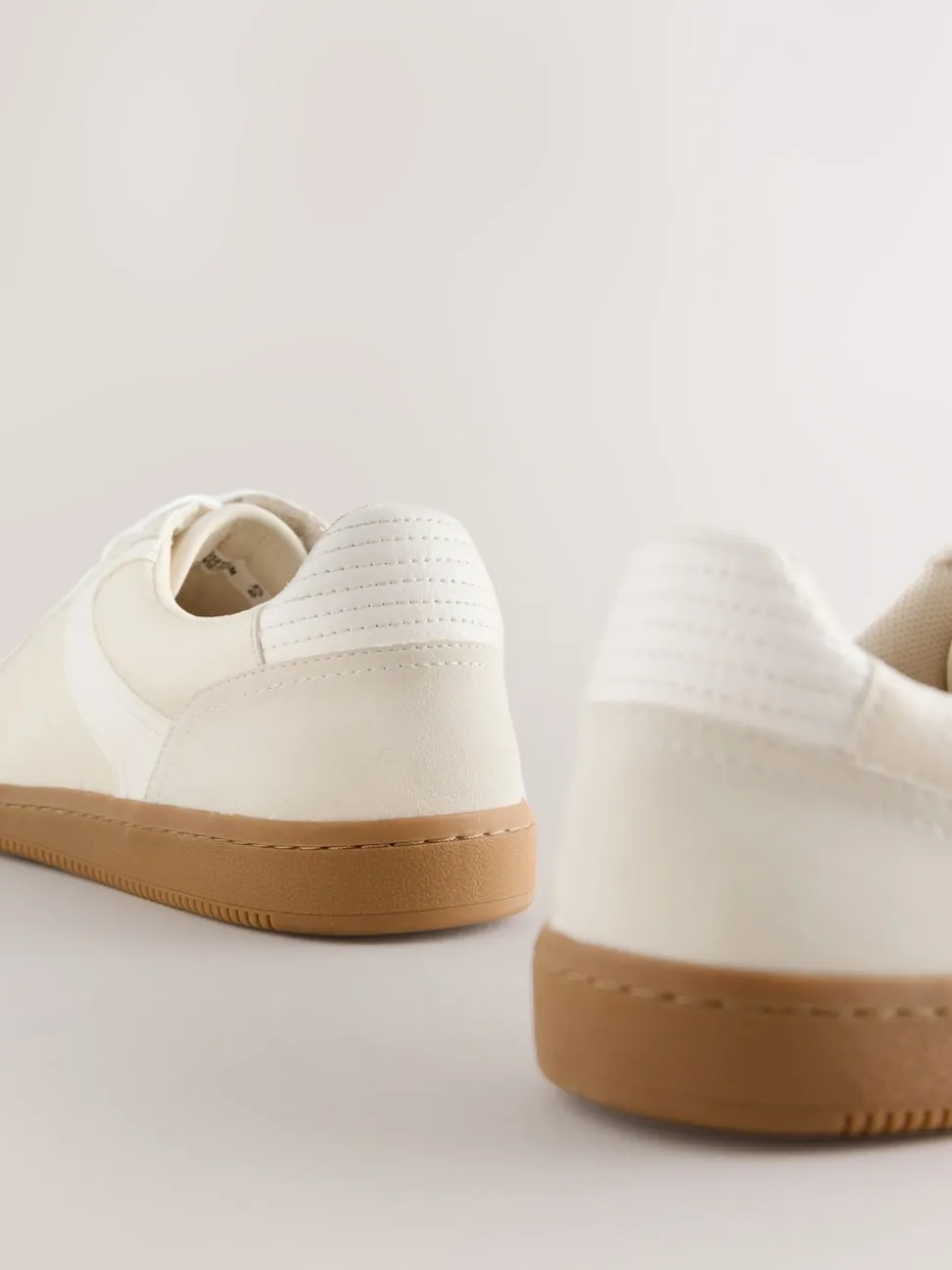Neutraal - Forever Comfort® vetersneakers