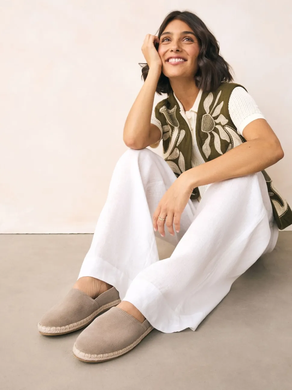 Neutraal - Suède espadrilles met dichte neus