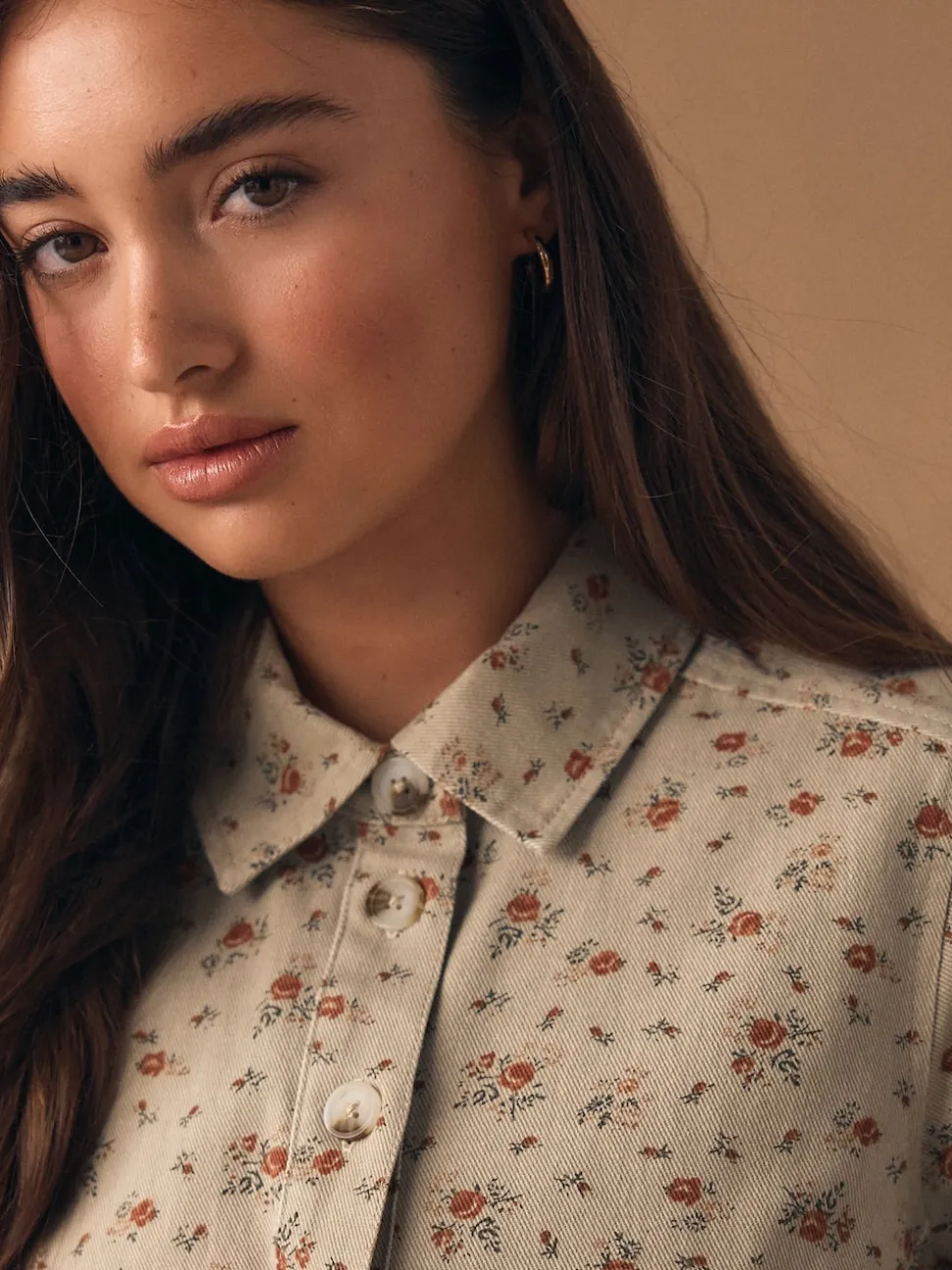 Neutraal gebloemd - Long Sleeve Cotton Twill Overhead Shirt Dress