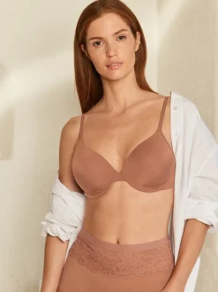 Neutraal/bruin - 2 Slipjes met licht buikcorrigerende hoge taille