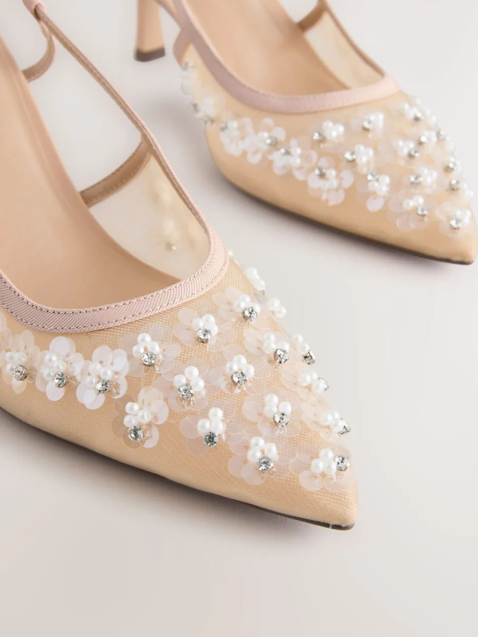 Nude Embellished - Forever Comfort® Spitse Mesh Slingback Hakken