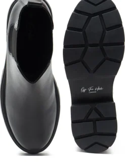 Off The Hook Bank Chelsea High Ankle Leather Boots
