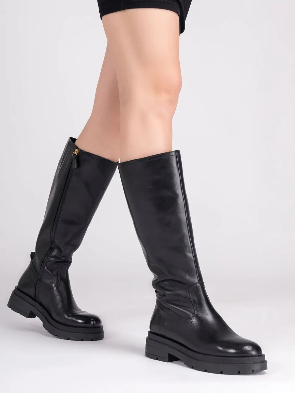 Off The Hook Bond Knee High Leather Boots With Side Zip Detail
