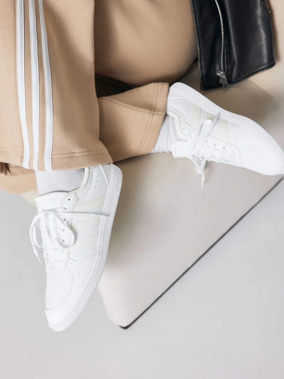 Off White - adidas Breaknet Sleek sneakers