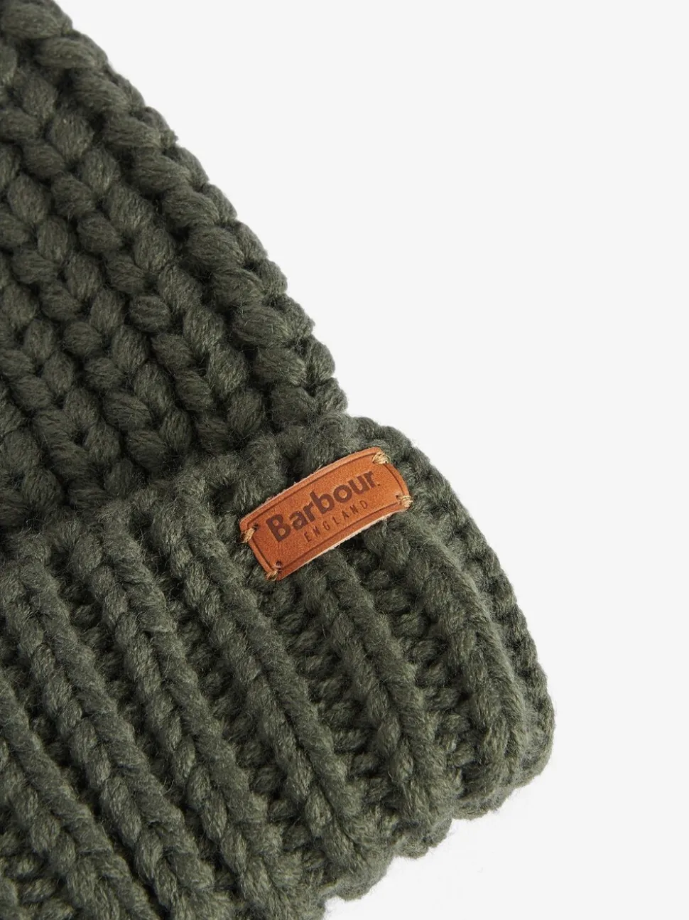 Olijfgroen - Barbour® Saltburn beanie-muts met pompon