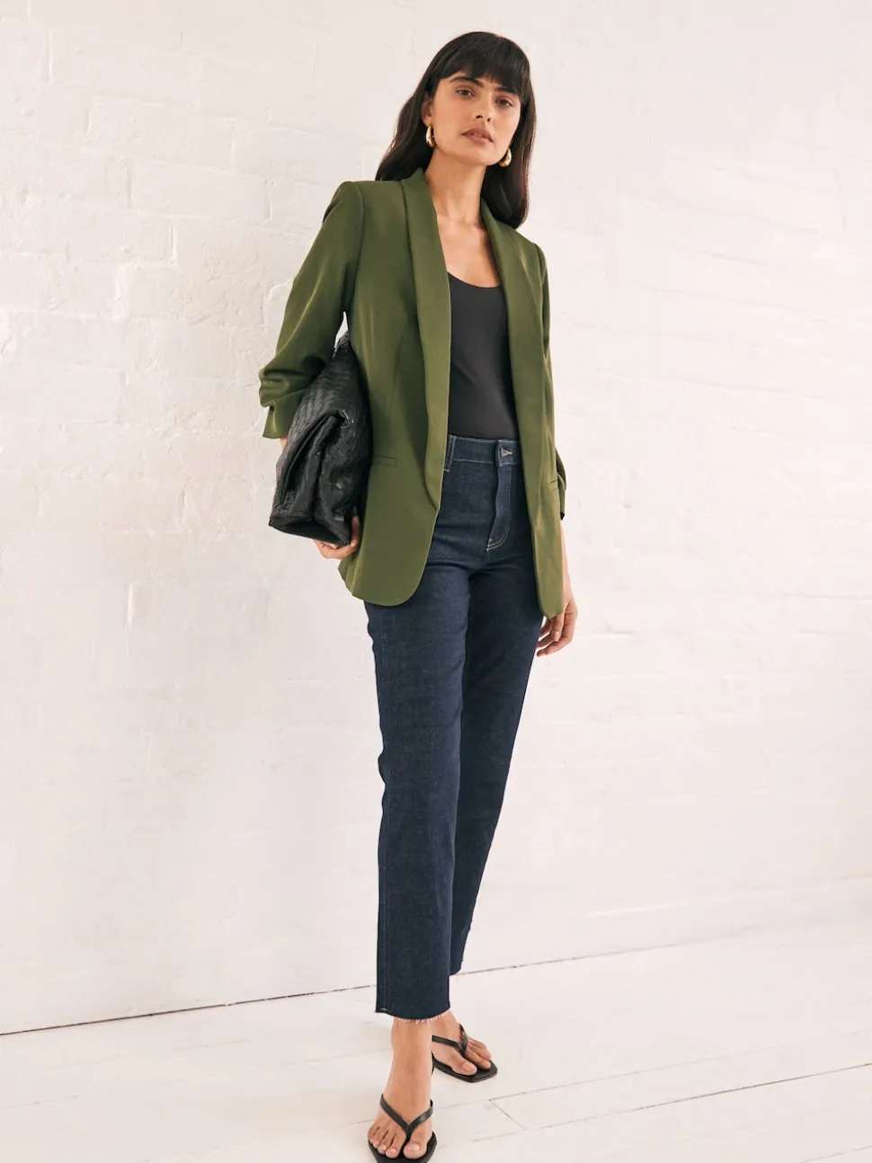 Olijfgroen - Ruimvallend blazer met gerimpelde mouwen
