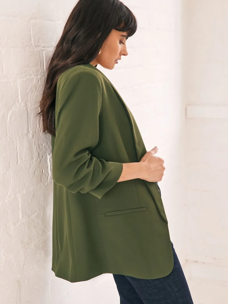 Olijfgroen - Ruimvallend blazer met gerimpelde mouwen