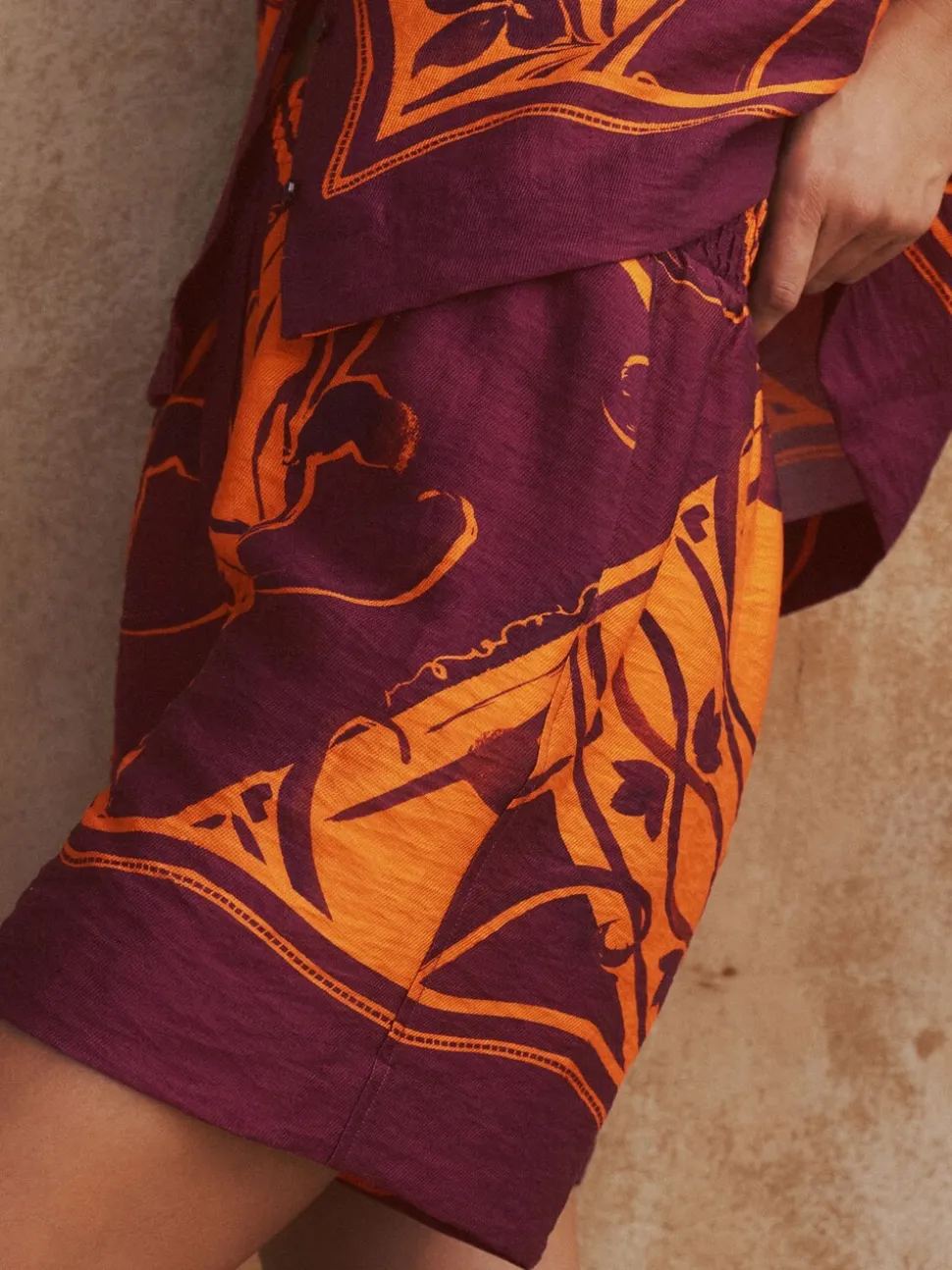 Orange/Burgundy Exotic Border Print - Elasticated Waist Resort Shorts