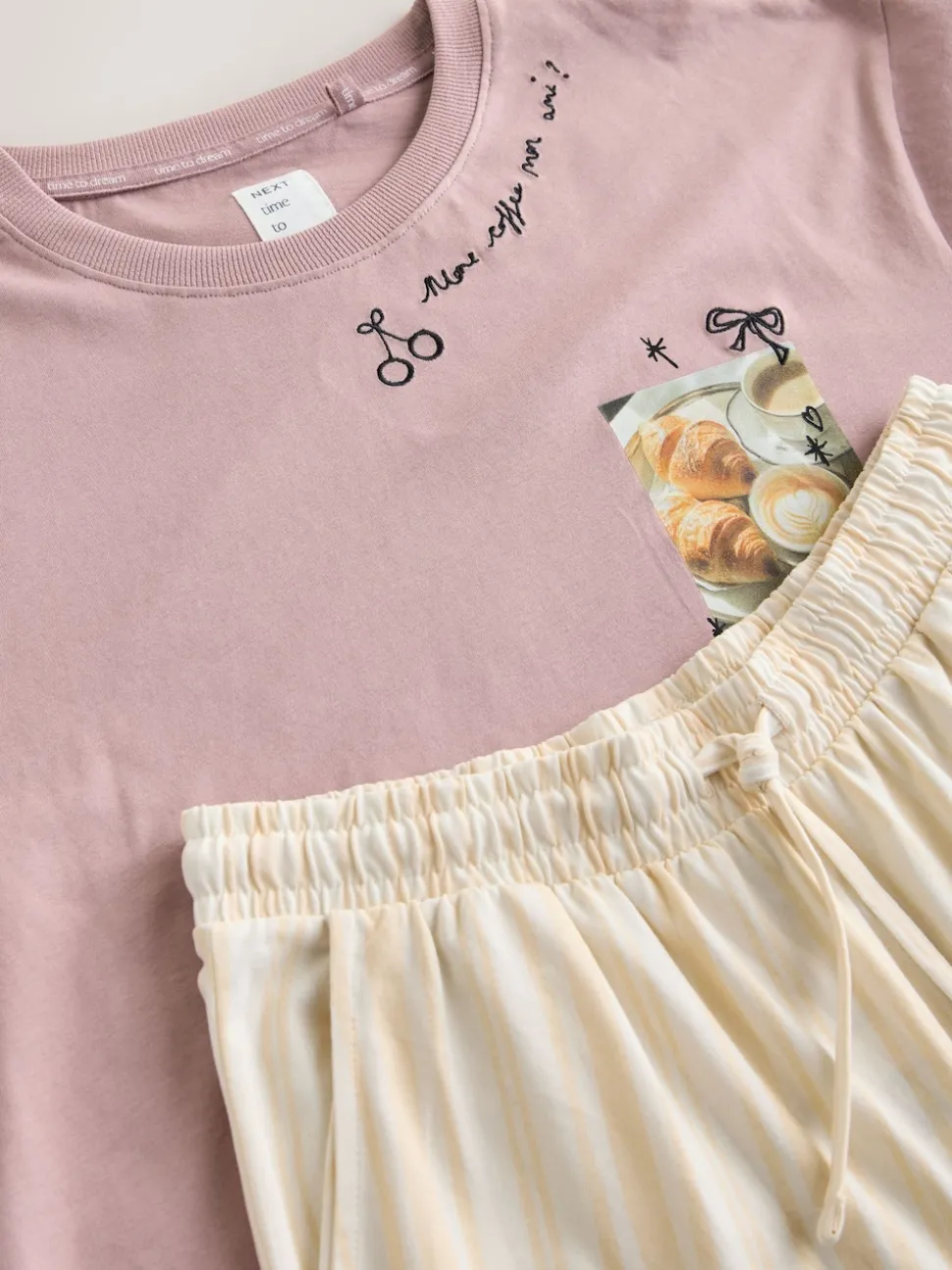 Paarse Ontbijt - Pyjama met korte mouwen