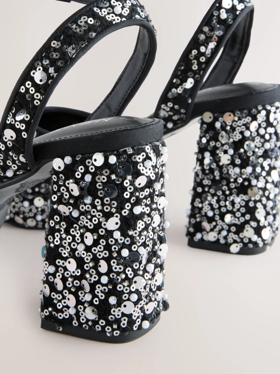 Pailletten - Forever Comfort® Square Toe Sequin Block Heeled Sandals