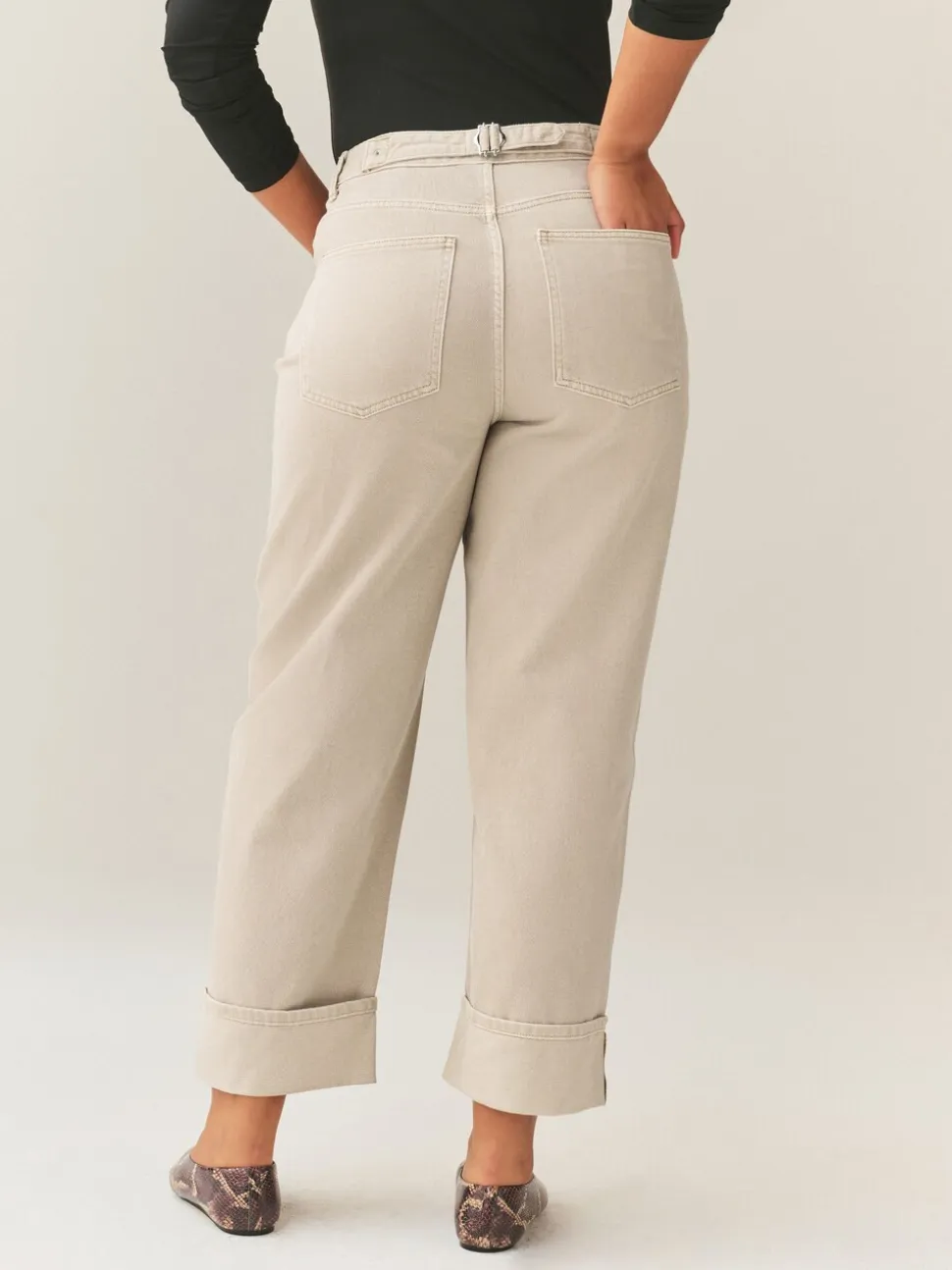Pastelgeel - Boyfriend Hourglass Wide Leg Mid Rise Turn Up Jeans